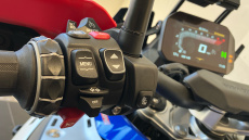 25MY BMW R1300 GS Adventure TE Automatic Shift Assist (ASA)